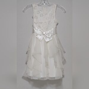 Bonnie Jean | Girl's Size 8 Sleeveless Bright White Satin Ribbon Formal Dress